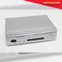 17B4AVSRC 4-Channel Audio Video Selector with Power Supply - No Remote  (secondhand)