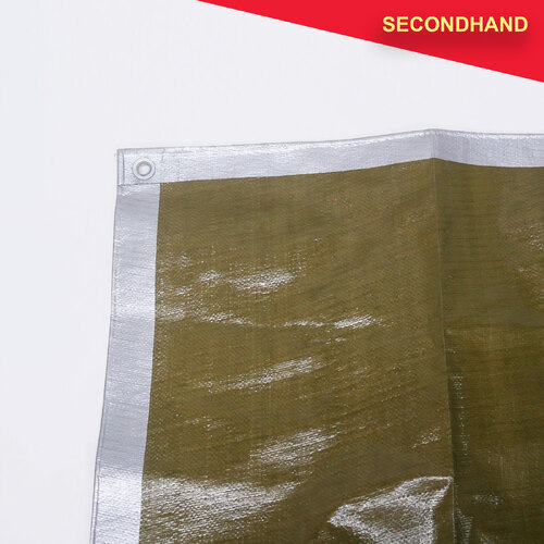 Plastic Screen with Eyelets - Silver one side, Green on the other - Approx. 3m x 2m (secondhand)