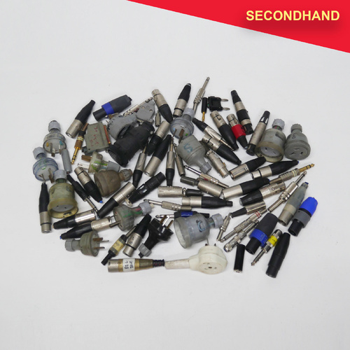 Quantity of Assorted Plugs, Sockets & Parts [C]  (secondhand)
